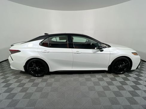 Used 2021 Toyota Camry XSE image 2