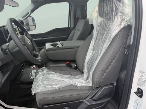 Used 2024 Ford F550 4x4 Regular Cab Super Duty w/ Snow Plow Prep Package image 19