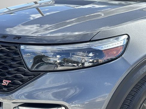 Used 2023 Ford Explorer ST w/ Equipment Group 401A image 6