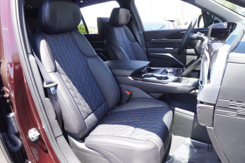 New 2026 Cadillac Escalade IQ Luxury 1 AWD/4WD image 14