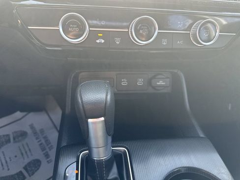Used 2025 Honda Civic LX image 19