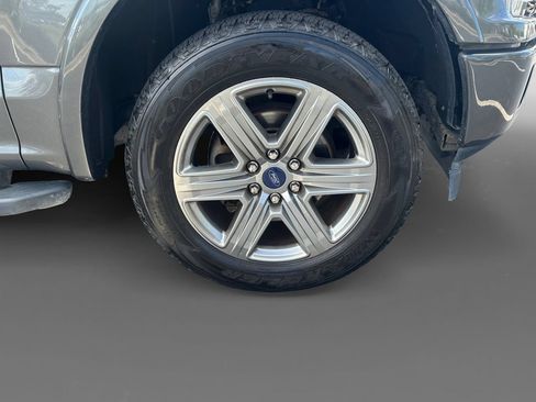 Used 2019 Ford F150 XLT w/ Equipment Group 302A Luxury AWD/4WD image 15