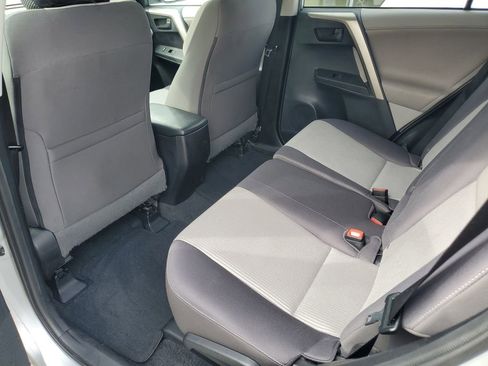 Used 2013 Toyota RAV4 XLE FWD image 25