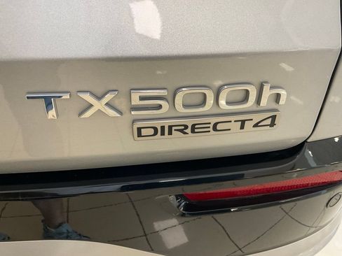 Used 2025 Lexus TX 500h AWD w/ Technology Package image 27