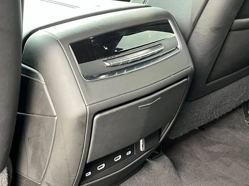 Used 2024 Cadillac Escalade Sport Platinum w/ LPO, ONYX Package AWD/4WD image 24