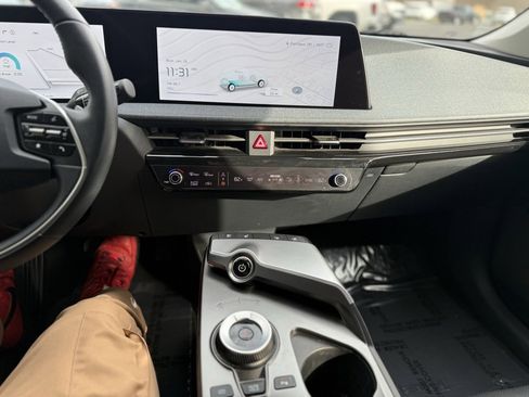 Used 2024 Kia EV6 Wind image 34