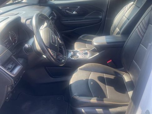 Used 2022 GMC Terrain AT4 w/ Infotainment Package II AWD/4WD image 13