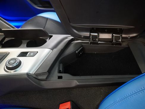Used 2016 Chevrolet Corvette Stingray Coupe w/ Battery Protection Package RWD image 24