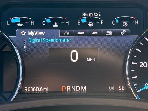 Used 2020 Ford Expedition XLT w/ Equipment Group 202A image 3