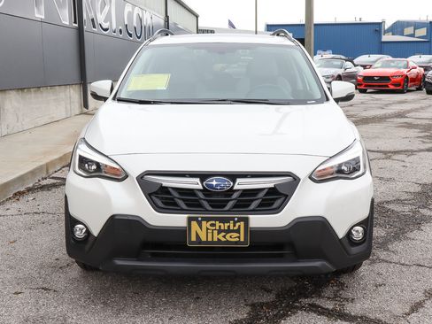 Used 2023 Subaru Crosstrek 2.5i Limited w/ Popular Package #3 image 2