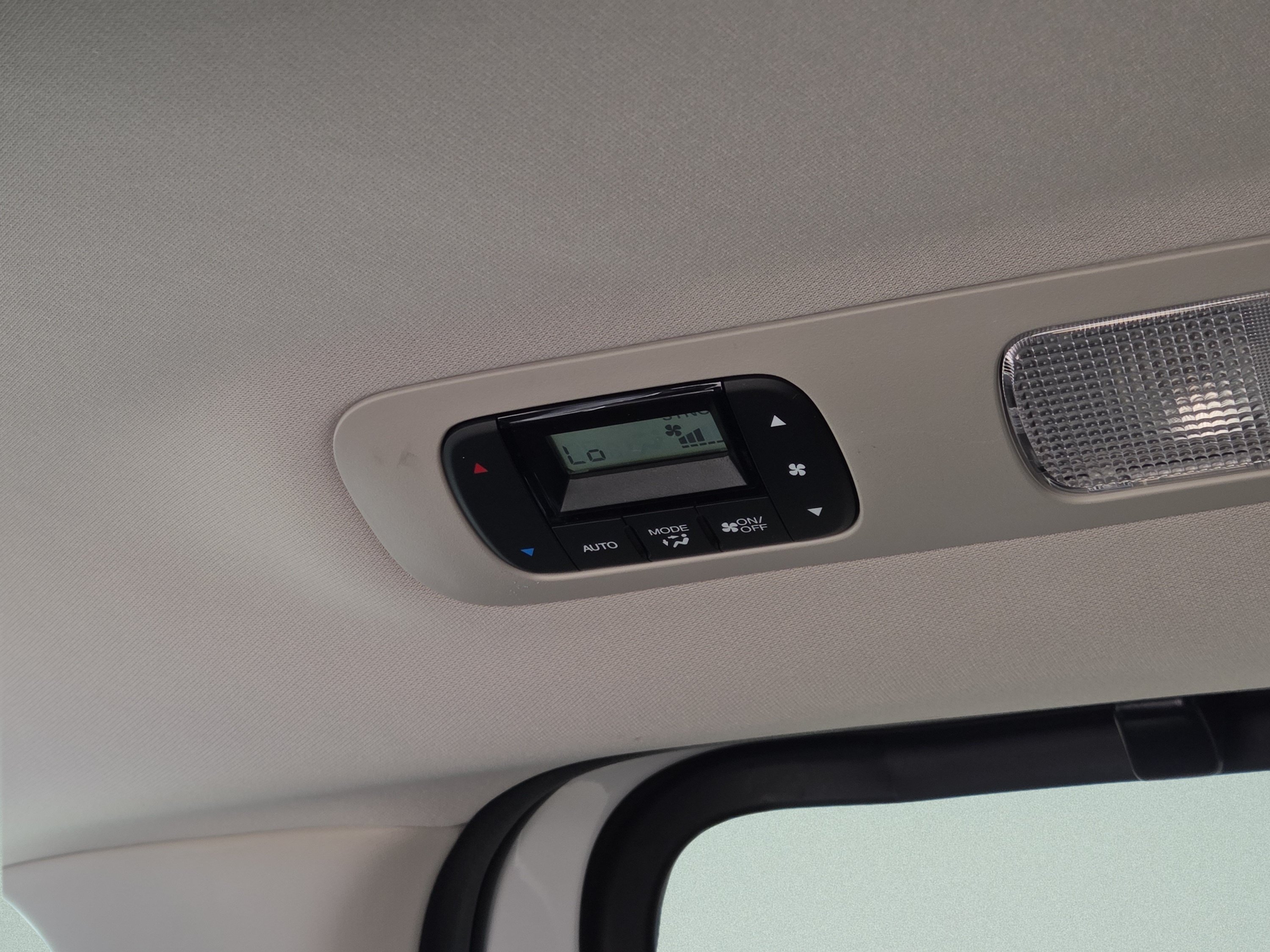 New 2027 Honda Odyssey Touring image 32