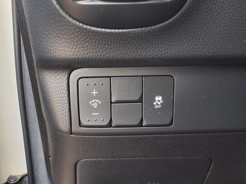 Used 2016 Kia Soul FWD image 5