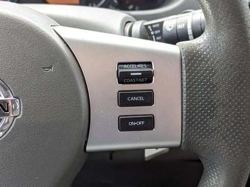 Used 2017 Nissan Frontier SV AWD/4WD image 23