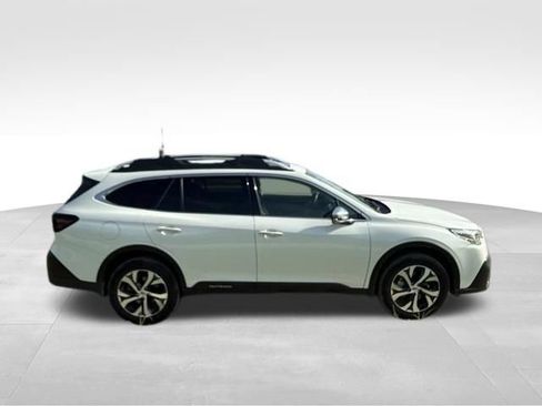 Used 2021 Subaru Outback Touring XT AWD/4WD image 2