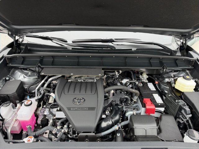 Used 2026 Toyota Highlander Limited AWD/4WD image 26