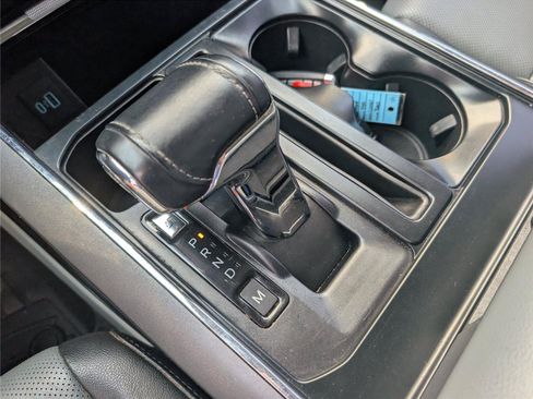 Used 2023 Ford F150 Lariat AWD/4WD image 26
