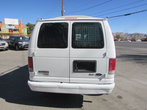 Used 2012 Ford E-250 and Econoline 250 w/ PWR Group image 16
