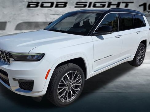 New 2025 Jeep Grand Cherokee L Summit image 1