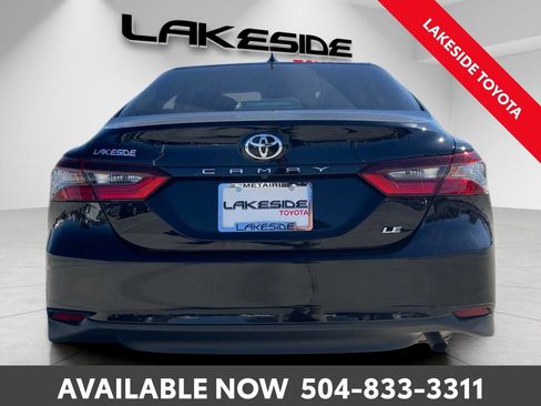 Used 2023 Toyota Camry LE image 5
