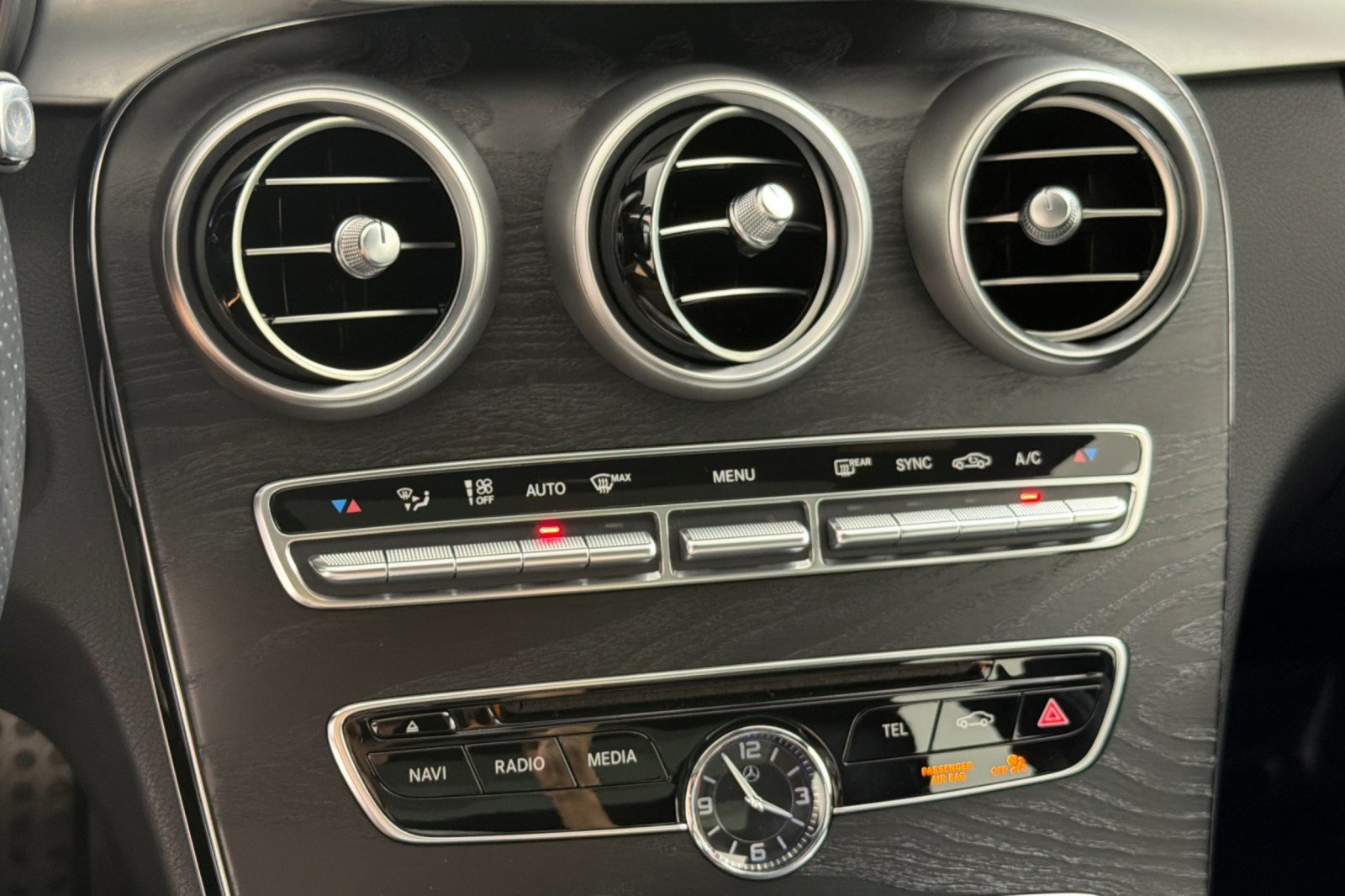 Used 2016 Mercedes-Benz C 300 Sedan image 18