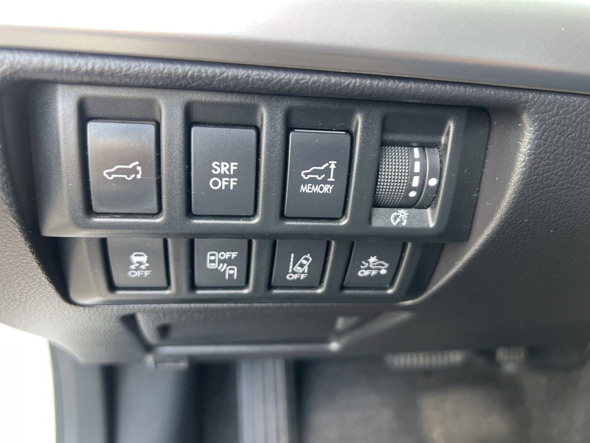 Used 2015 Subaru Outback 2.5i Limited AWD/4WD image 25
