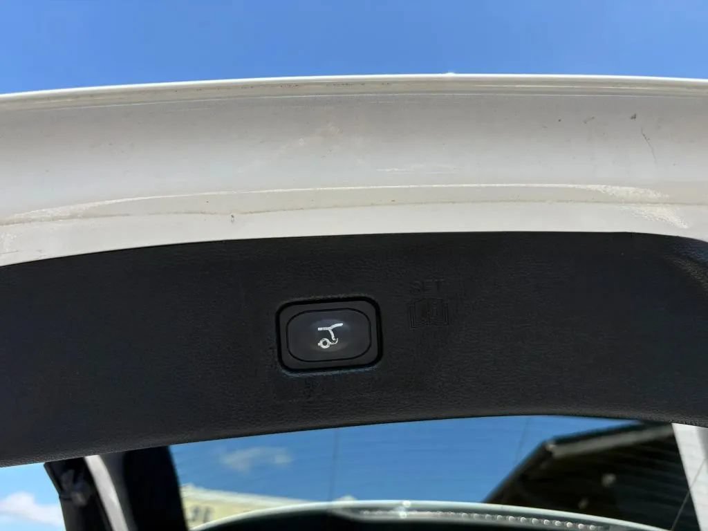 Used 2020 Ford Edge ST w/ Equipment Group 401A AWD/4WD image 11