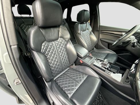 Used 2022 Audi SQ5 Premium Plus w/ Premium Plus Package image 30