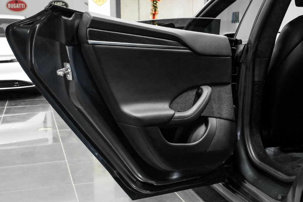 Used 2023 Tesla Model S AWD/4WD image 48