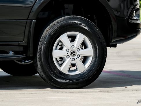 Used 2025 Mercedes-Benz Sprinter 2500 image 65