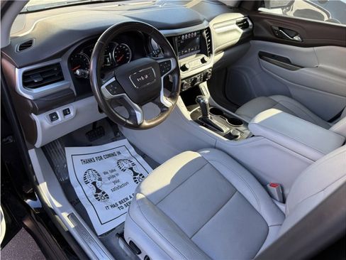 Used 2019 GMC Acadia SLT image 15