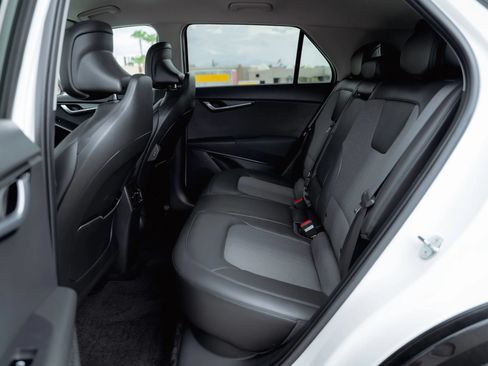 Used 2023 Kia Niro Wind FWD image 56