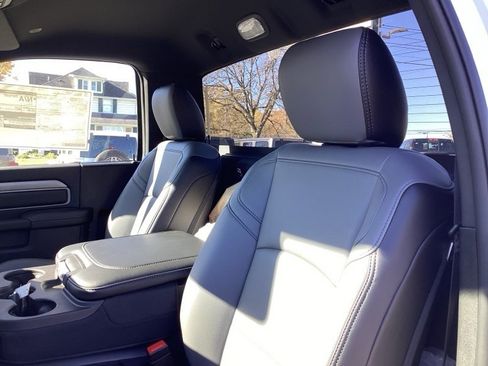 New 2026 RAM 5500 Tradesman w/ Chrome Appearance Group image 19