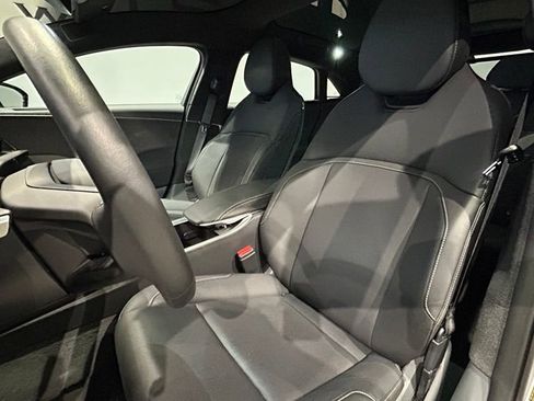 Used 2025 Lucid Air Touring AWD/4WD image 13