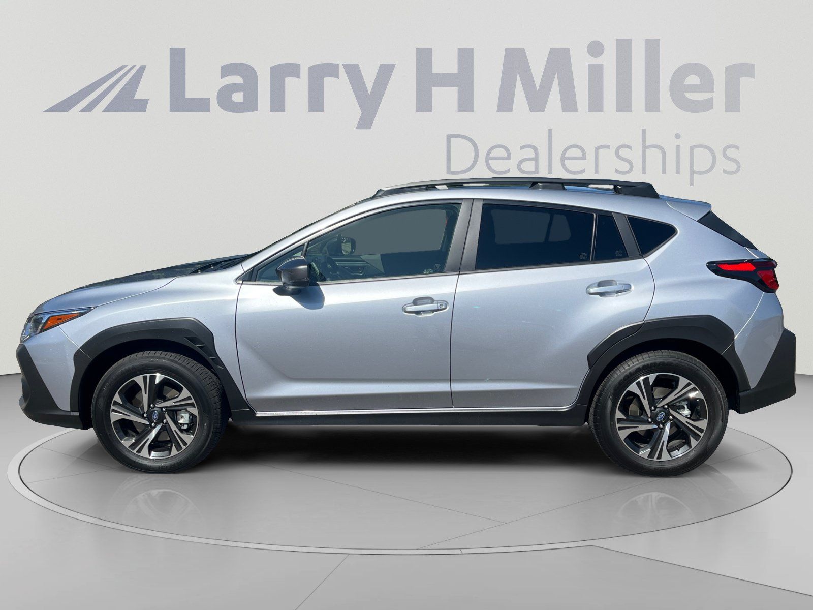 Certified 2025 Subaru Crosstrek 2.5i Premium AWD/4WD image 2