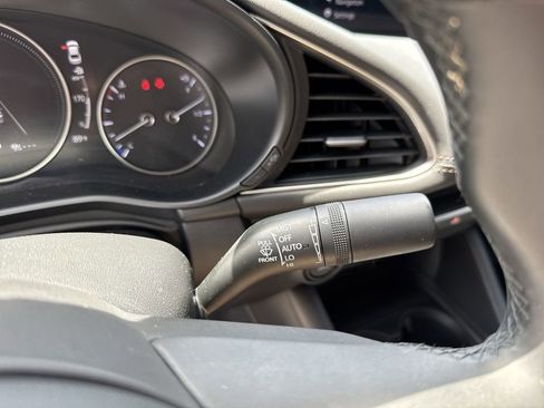 Used 2020 MAZDA MAZDA3 Sedan w/ Select Package FWD image 55