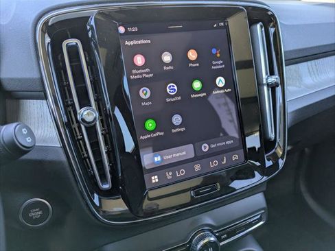 New 2026 Volvo XC40 B5 Ultra w/ Climate Package image 8