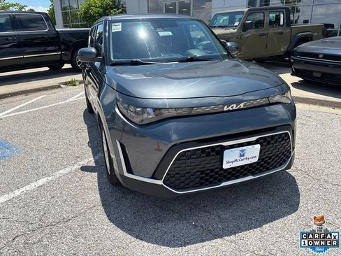 Used 2024 Kia Soul LX w/ Option Group 015 FWD image 8
