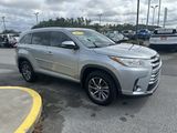 Used 2019 Toyota Highlander XLE image 5