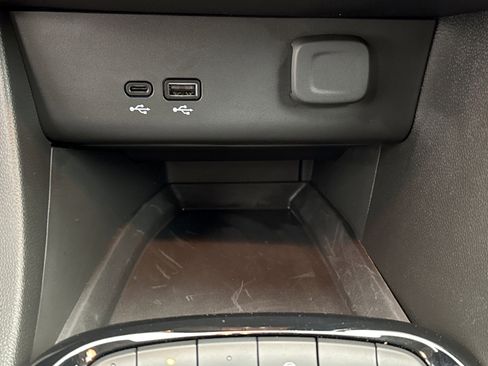 Used 2026 Buick Encore GX Sport Touring w/ Comfort Package image 16