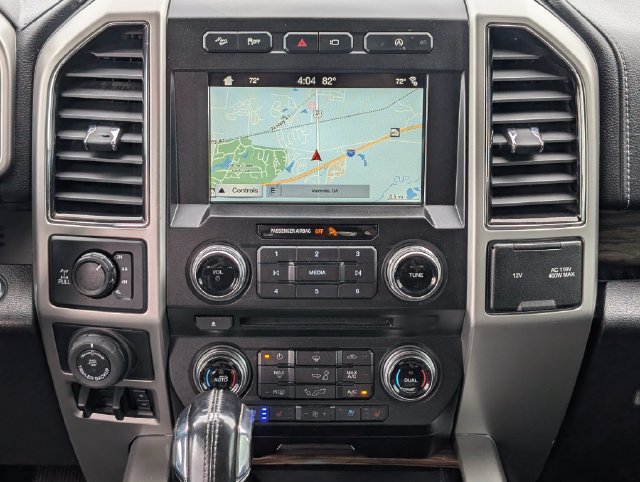 Used 2018 Ford F150 Lariat w/ Equipment Group 502A Luxury AWD/4WD image 19