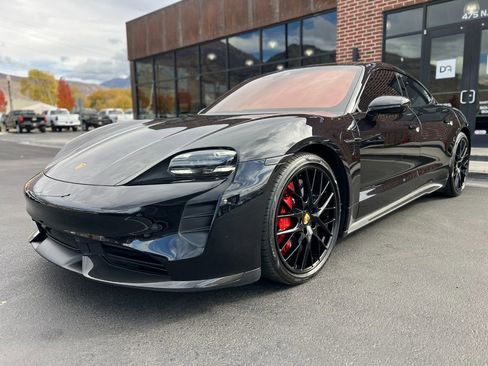 Used 2021 Porsche Taycan Turbo S image 8