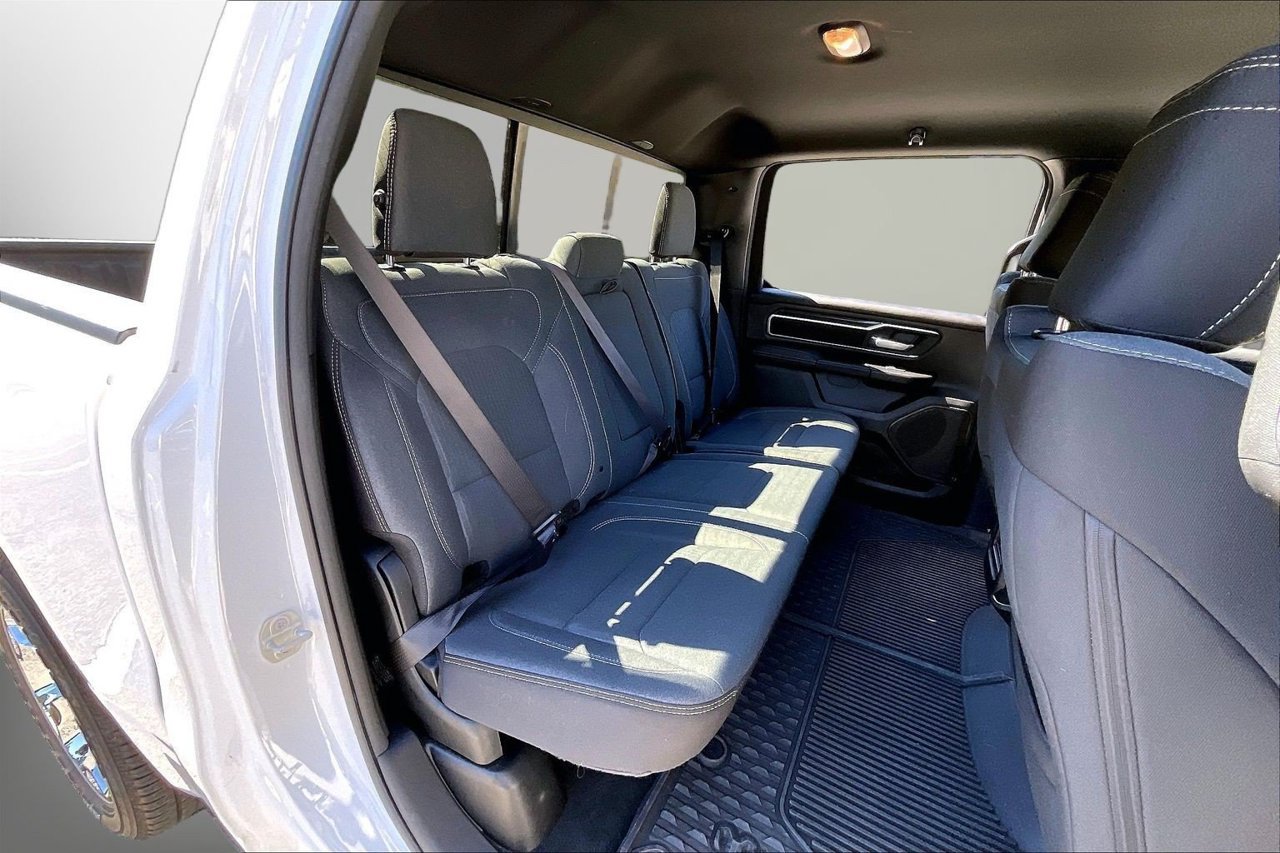 Used 2023 RAM 1500 Big Horn AWD/4WD image 23