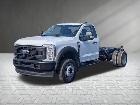New 2026 Ford F550 4x4 Regular Cab Super Duty w/ Snow Plow Prep Package image 2