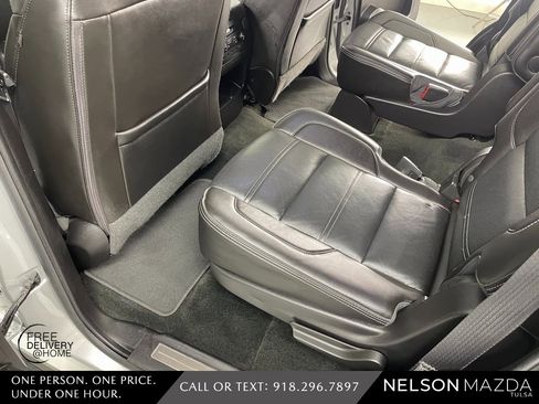Used 2018 GMC Yukon Denali w/ Denali Ultimate Package image 48