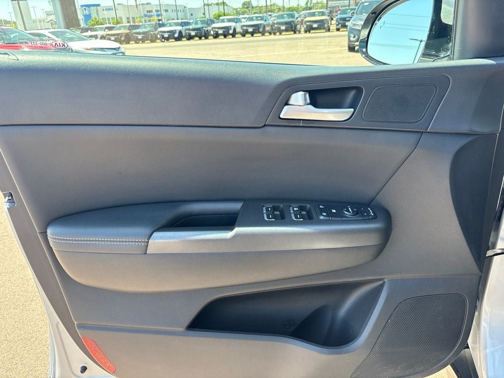 Used 2020 Kia Sportage S w/ S Sunroof Package AWD/4WD image 12