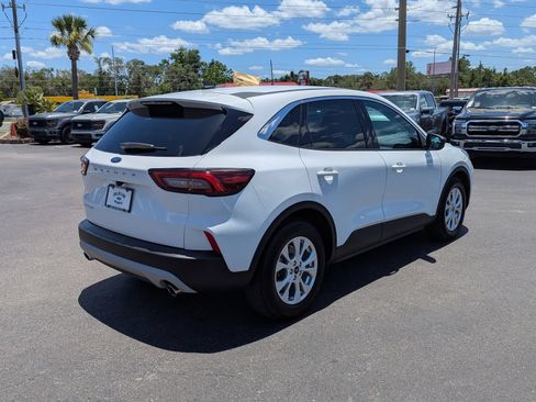 Certified 2023 Ford Escape Active FWD image 4