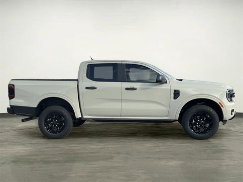 New 2025 Ford Ranger XLT w/ Equipment Group 301A High image 12