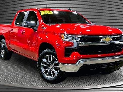 Certified 2025 Chevrolet Silverado 1500 LT w/ All Star Edition Plus AWD/4WD image 3