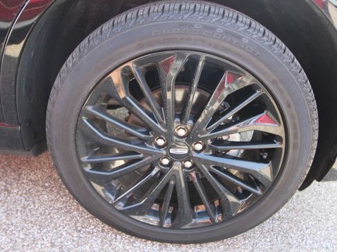 Used 2025 Lincoln Corsair Reserve w/ Jet Appearance Package AWD/4WD image 10