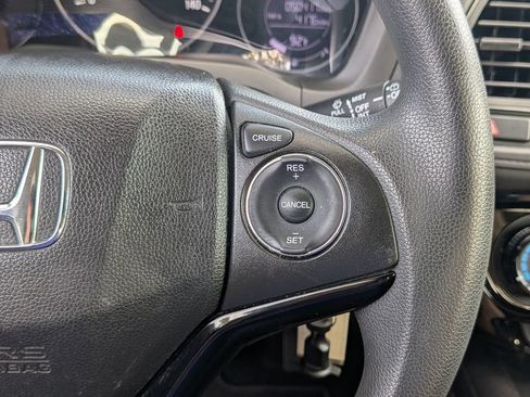 Used 2019 Honda HR-V LX image 22